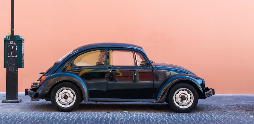 If you work from home selling cars, you may benefit from having part time motor trade insurance